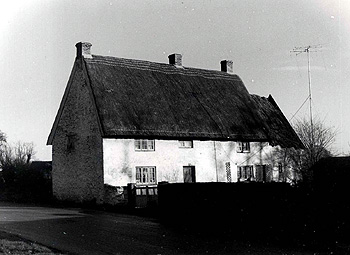 38 and 40 Village Road in 1962 [Z53/21/10]